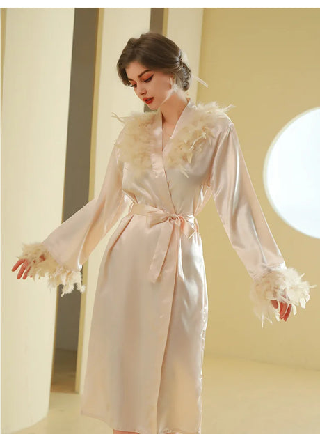 Customized Bathrobe for Women Personalized Name And Date Robe Add Any Text Gown for Bridal Party Feather Bride Robes