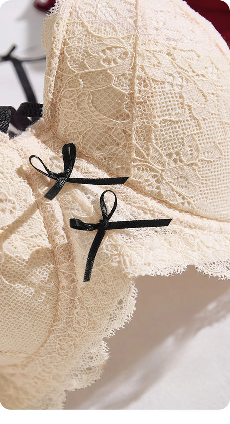 Half Cup Hot Bra for women Gathered Bowknot Brassiere Large Size Push Up Lace Tube Top Lace Big Chest Revealing Small Lace Bra
