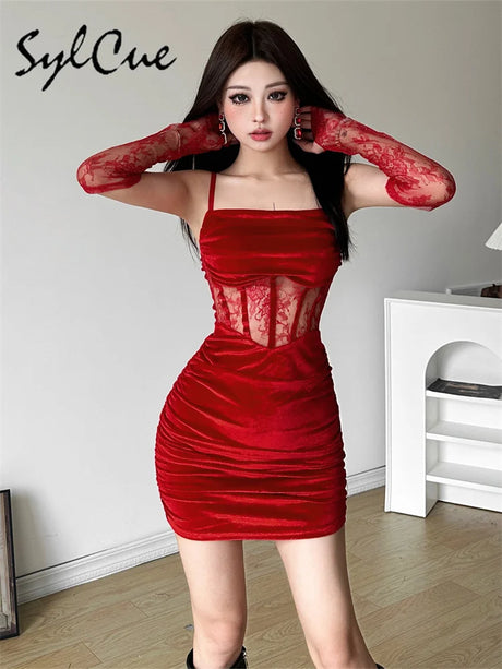 Sylcue Winter Bachelor Party Solid Color Velvet Tight Sexy Hot Mature Charm Women'S Fishbone Sling Dress With Lace Sleeve