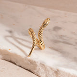 New Arrival Snake Shaped Cuff Bracelet Ring Set for Women Exaggerated Metal Unique Design Bracelet Fashion Jewelry Set