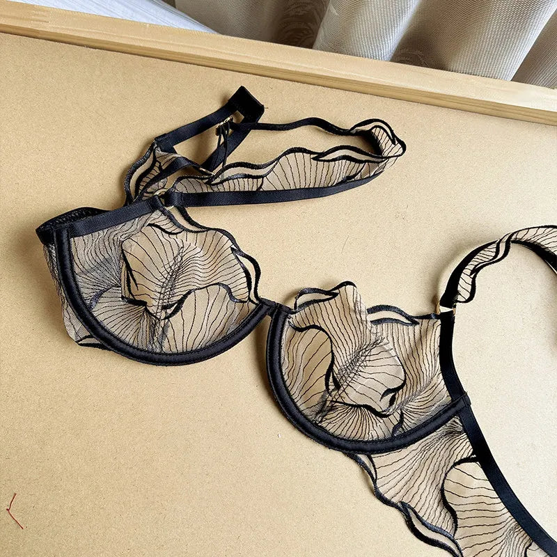 European Style Ultra Thin Sheer Lace Lingerie Set Embroidery Minimizer Bra Big Bust Support Slim Fit Underwear S-XL Size 32-38