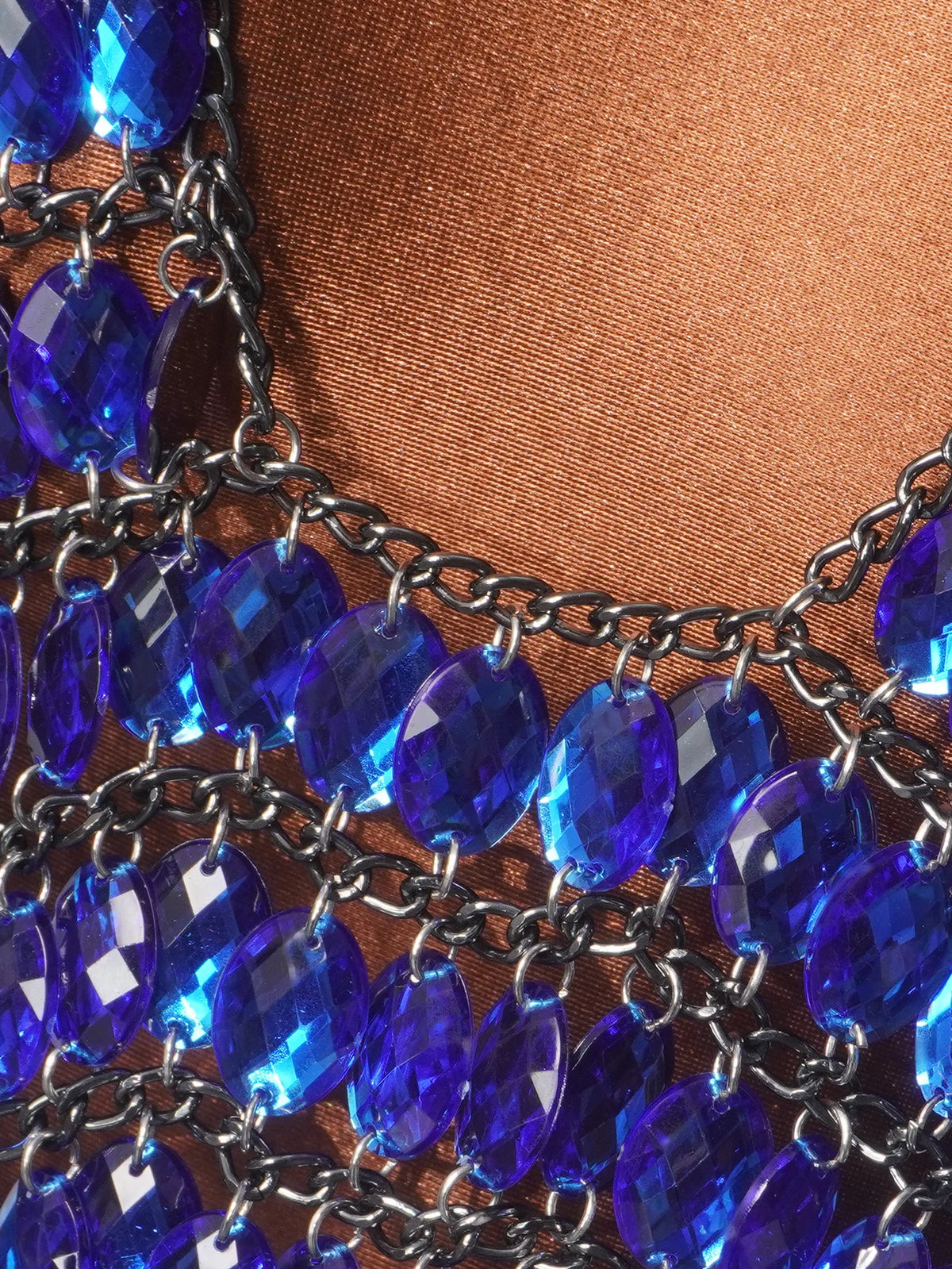 Women Sexy Backless Shine Diamond Body Chain Exotic Tanks Novelty Hollow Out Chest Chains Decor Bustier Tops Nightbar Clubwear