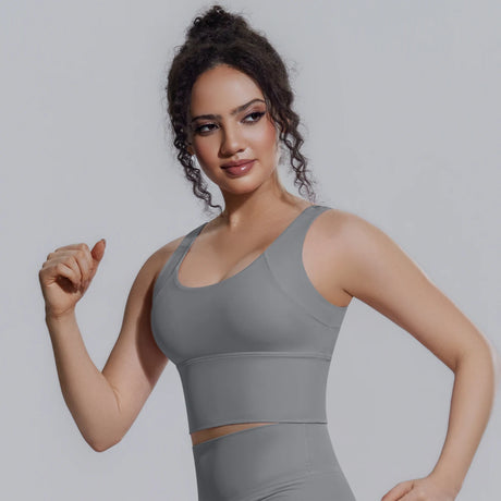 Women Summer Yoga Bra Underwear Shockproof Bra Sports Running Beautiful Back V Shaped Fitness Yoga Tank Top Bra with Chest Pad ﻿