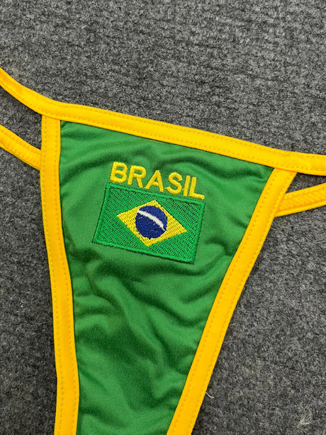 2026 New Summer Brazilian Flag Contrasting Bikini Retro Sexy Fashion Sports Trend Fashion Backless Split Niche Spicy Girl Set