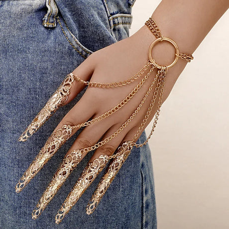 Gothic Exquisite Pattern Finger Bracelet for Women Vintage Hollow Out Metal Nail Tassel Chain Punk Accessories Fashion Jewelry