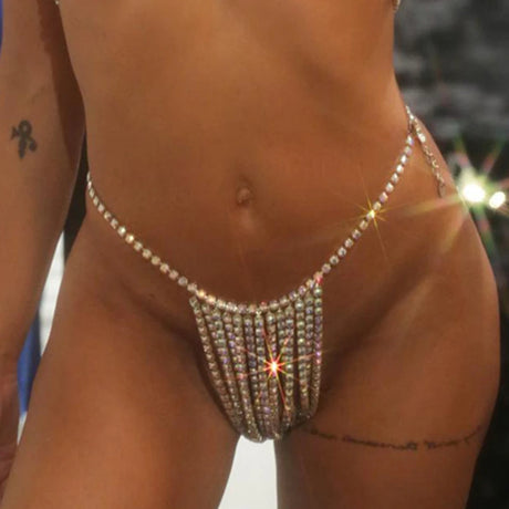 Shiny Rhinestone Simple Underwear Bra and Thong Set Women's Sexy Crystal Body Chain Lingerie Bikini Body Jewelry Accessories