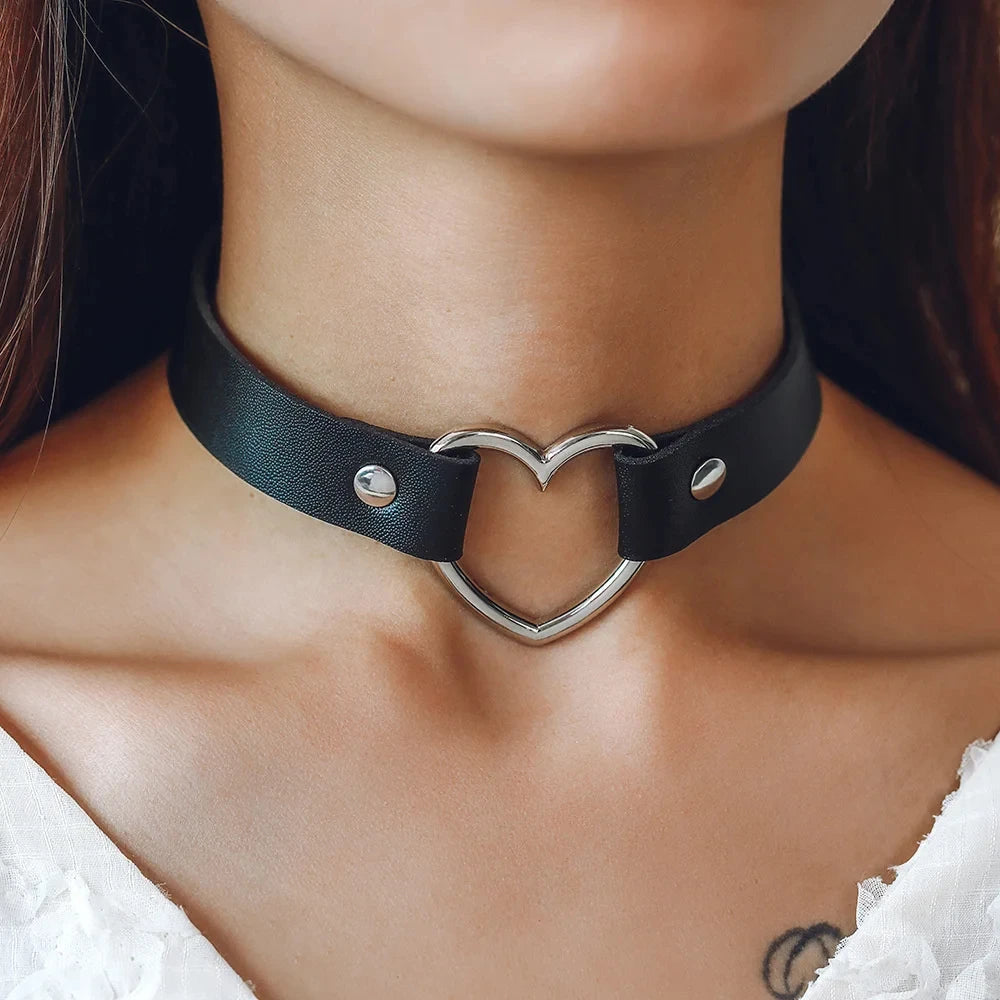 Sexy PU Leather Thigh Garter Belt Buttocks Harness for Women Body Bondage Goth Fetish Clothing Accessories Adult Sex Toy