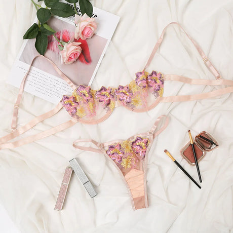 Sexy Lingerie Set Erotic Thong Push-up Bra Women's Underwear Set Panty Bra Set Sexy Lace Embroidery Lingerie Transparent Bra