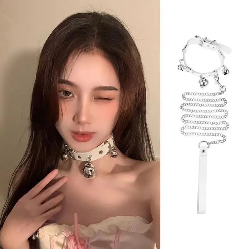 Leather Choker Heart Collar and Leash with Chains Bdsm Choker Submissive Collar for Female Fetishists BDSM Sex Leash Punk Goth
