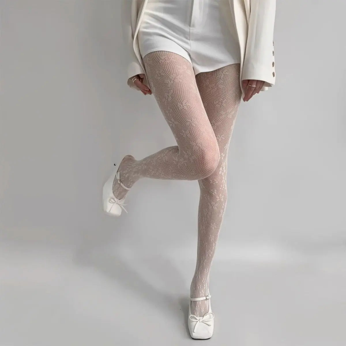 Sexy Hollowed Lace Mesh Stockings with Bottom Pantyhose Lolita Retro Floral Vine White Black Brown Stockings for Women Tights