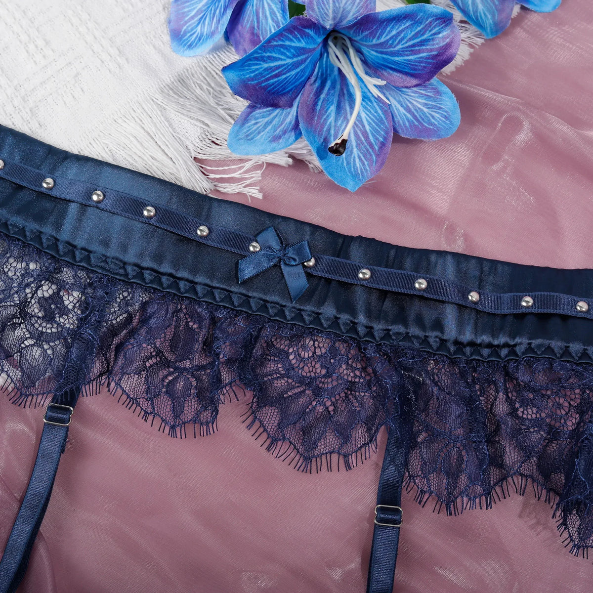 Women's Lingerie Sets Luxury Sequin Bra Belt Thong 3PC with Leg Circles See Through Push Up Bra Intimates Seductive Underwear