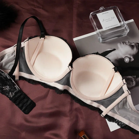 Black Lace Bra Women Small Chests Gathering Bralette Removable Shoulder Strap Soft Steel Ring Bras Wedding Party Dress Underwear